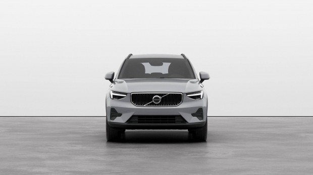 Volvo XC40 2.0 [B3] Mhev Essential DCT Gyors SZ...